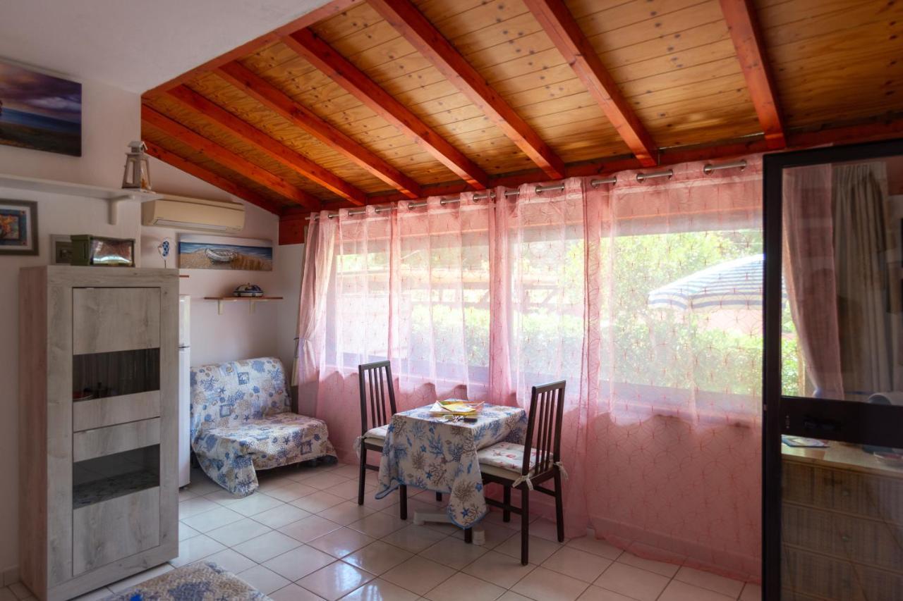 Elbaloves Appartaments Villa Каполивери Екстериор снимка