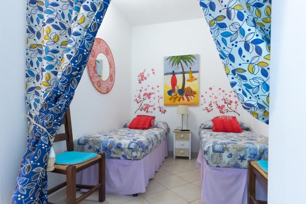 Elbaloves Appartaments Villa Каполивери Екстериор снимка