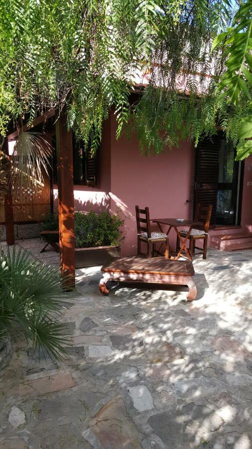 Elbaloves Appartaments Villa Каполивери Екстериор снимка