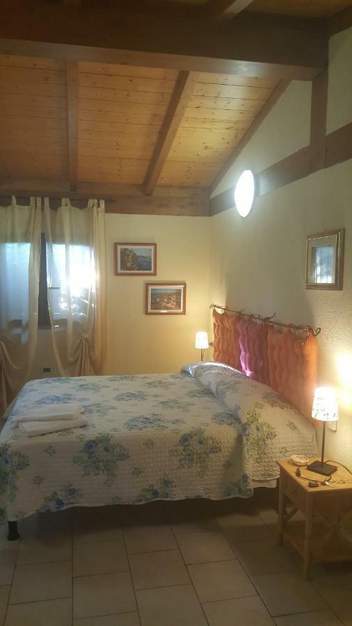 Elbaloves Appartaments Villa Каполивери Екстериор снимка